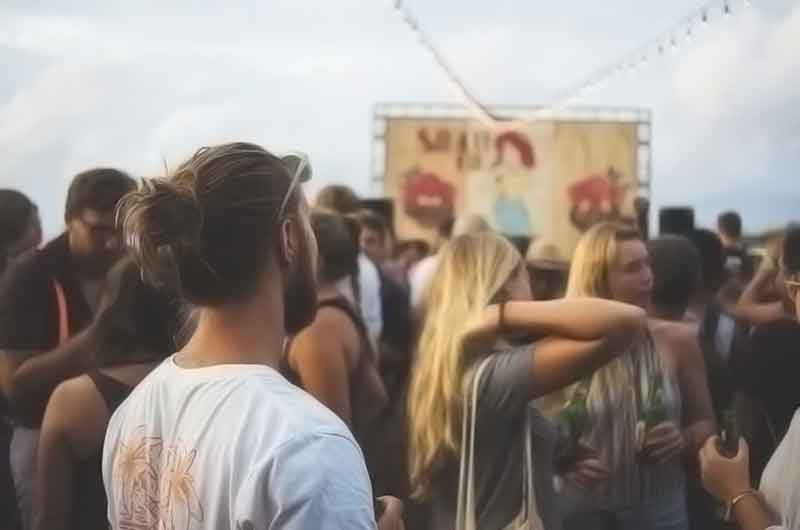 找个批发价的免费手机号轰炸